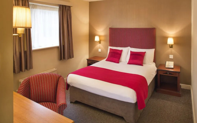 The Hillcrest Hotel, Sure Hotel Collection by Best Western