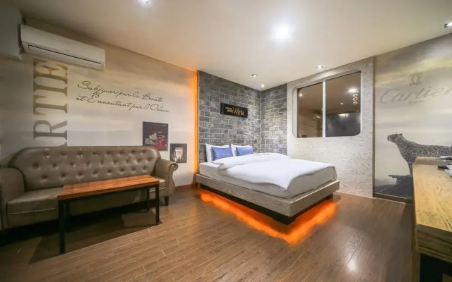 Daegu Dongdaegu Station Hotel Wink