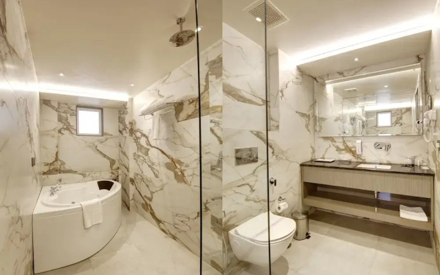 Stepstones Hotels and Inn-DLF PHASE-3