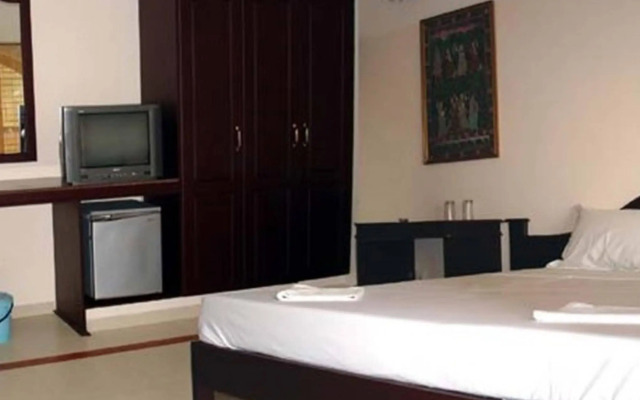 Green Palm Resort