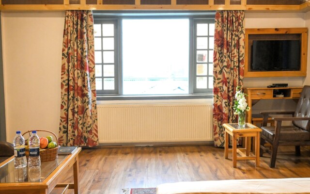 Royal Comfort Regency