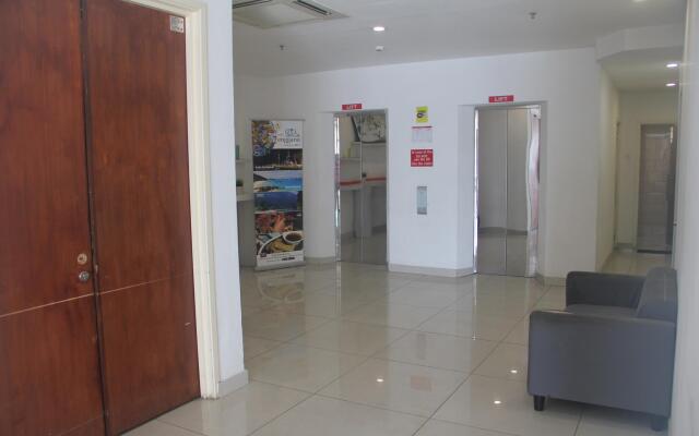 First Residence Hotel