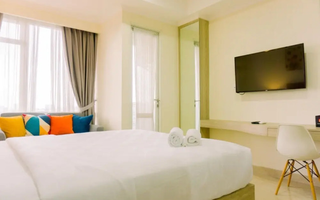 Modern Look And Comfort Studio At Menteng Park Apartment