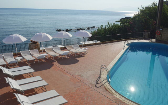 Hotel Tonnara
