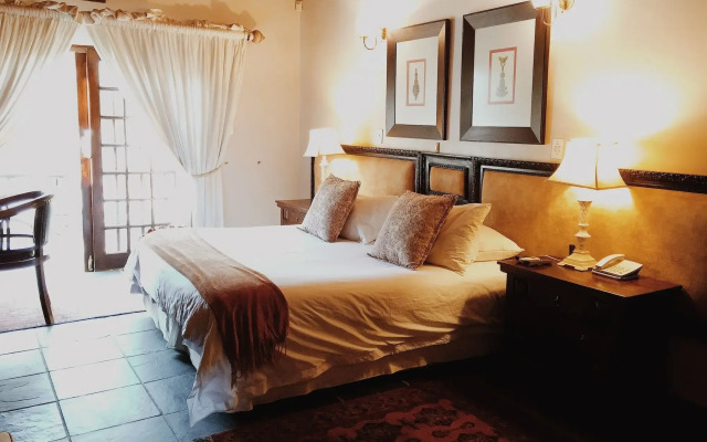 Coral Tree Inn