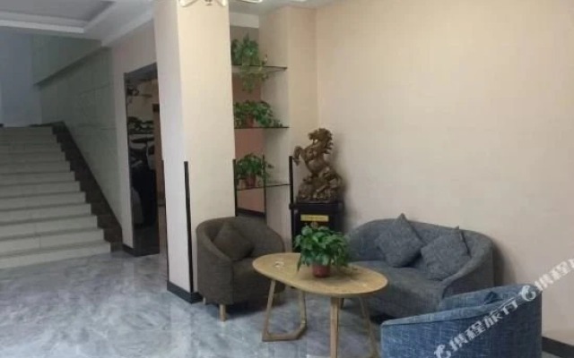 Ruijing Youxuan Hotel (Hefei Linhu Community)