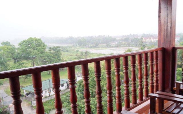 Mountain Riverview Guesthouse