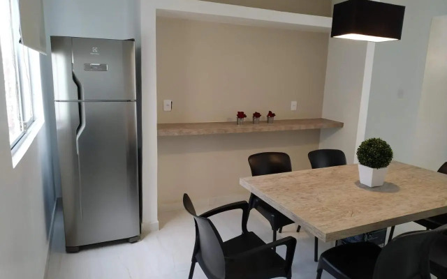 Apto Estiloso 150m PRAIA Esq Av Brasil