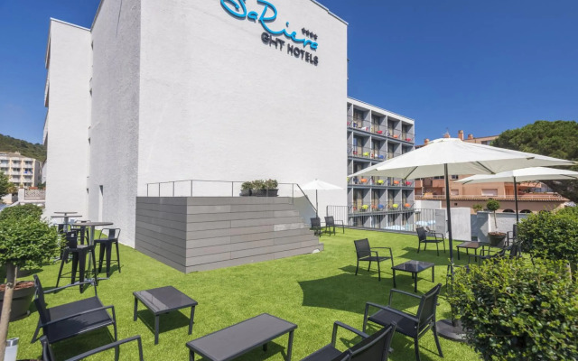 Hotel GHT Sa Riera
