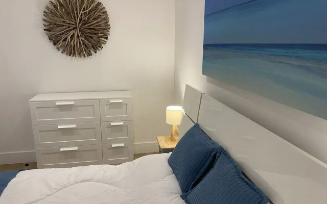 Stunning Cliff Edge Apartment in Newquay