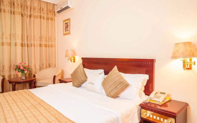 Tansoma Business Hotel