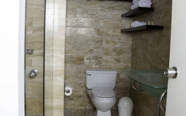 Suites Real Hotel