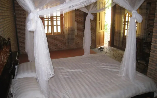 Cat Tien River Lodge