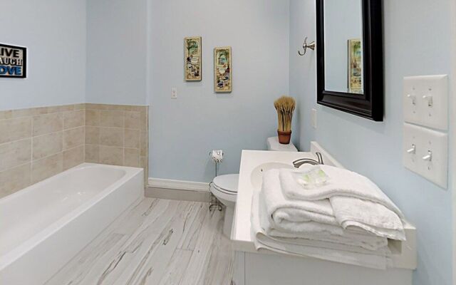 Suzwinks Beach House