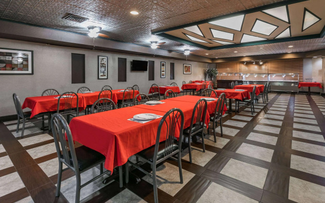 Ramada by Wyndham Odessa Near University of Texas Permian