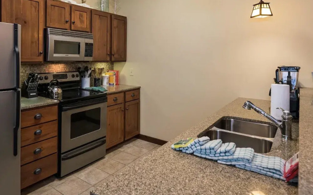 2 Br: Soaring Eagle 406