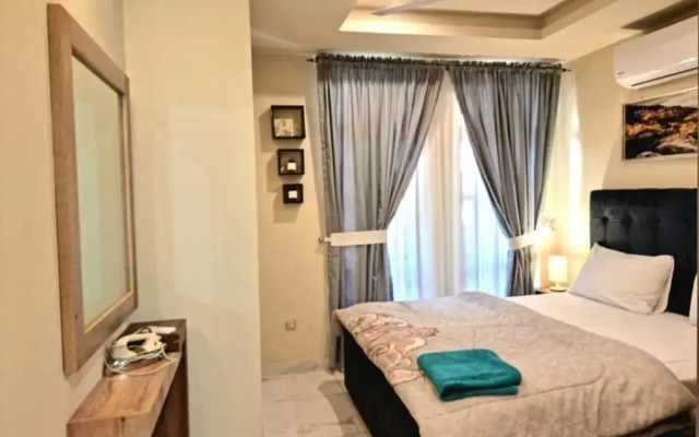 Tranquil & Delightful 1 Bed Apt In Bahria Town