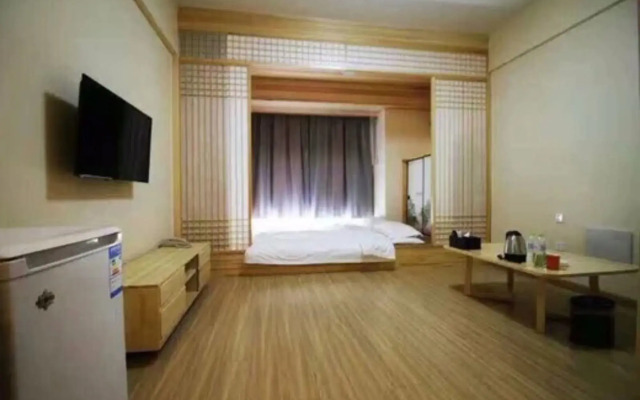 Vienna Hotel (Chengyang Wanxianghui Store)