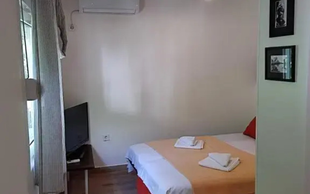 Apartman Lora