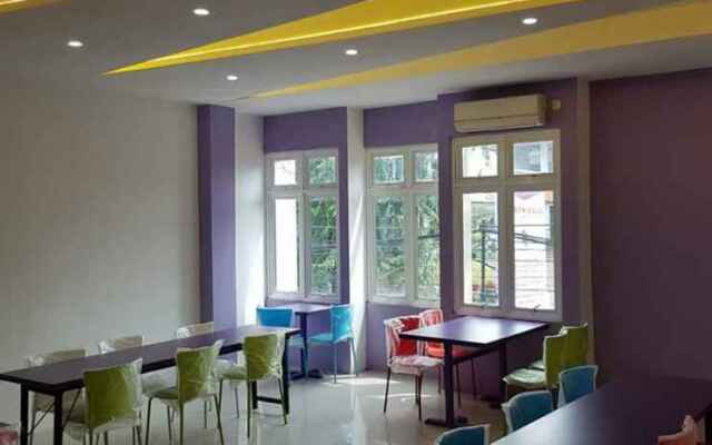 Hotel Ungu Pas Kangen Bekasi