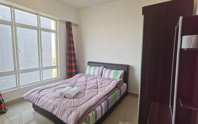 Ipoh Majestic R&C Homestay 2 & 3 – Guest Rooms – Ipoh