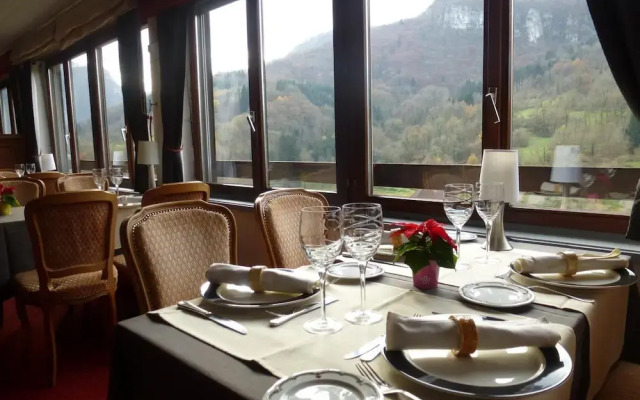 Hôtel la Cascade