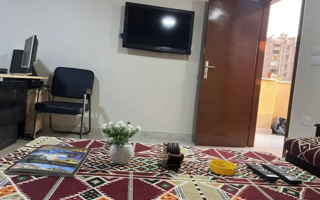 DISCOVER Pyramids inn