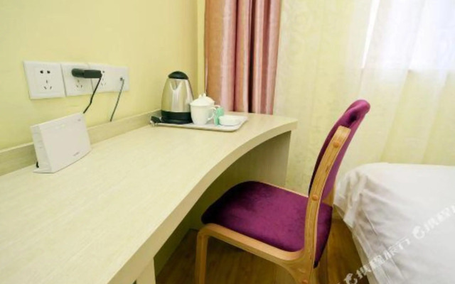 Runjia Chain Hotel Xi'an Lepo Subway Station