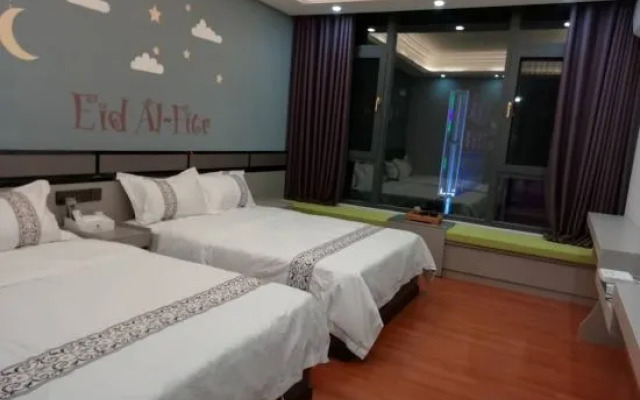 Yuxi Yuhuashi Holiday Hotel