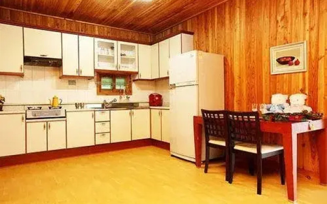 Gapyeong Lakeside View Pension