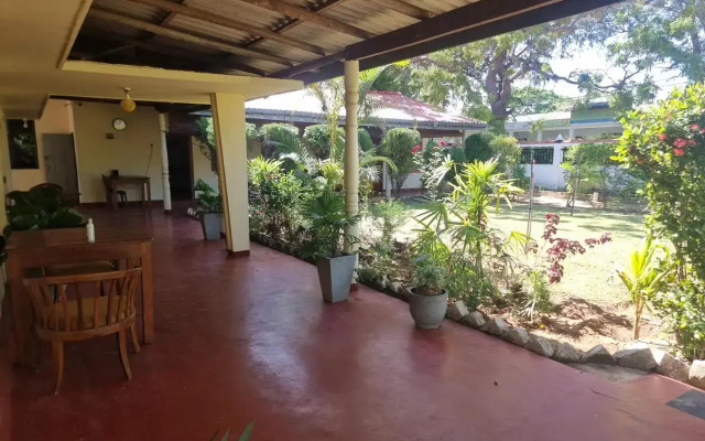 Sunthara Villa