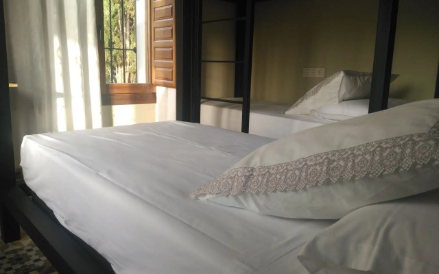 Alojamiento con Encanto La Luna en el Alba