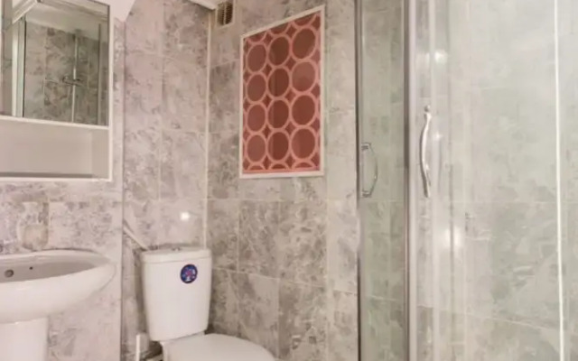 Spacious Studio 10 Minutes From Oxford Street