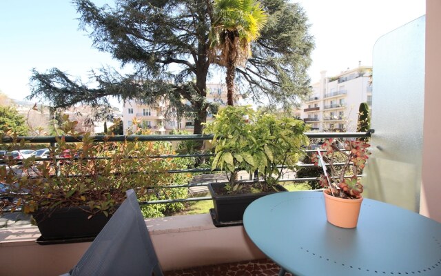 Nice Booking - Le Parc Terrasse Colline