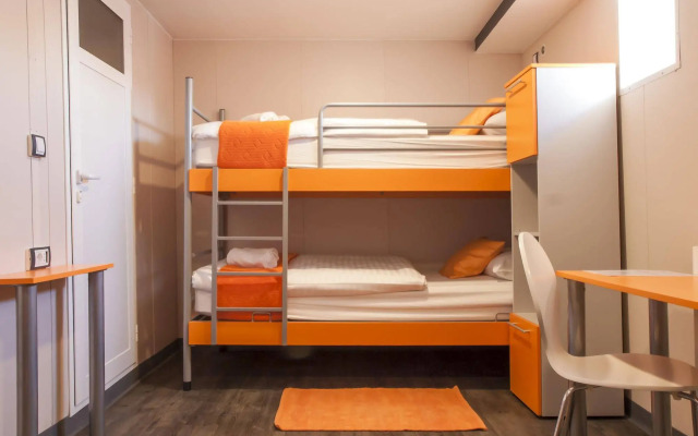 Botel Marina - Hostel