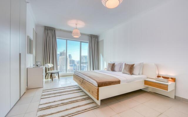 Attessa - 2101- DM in Dubai