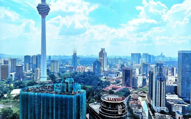 Platinum KLCC Kuala Lumpur by SabaSuites 