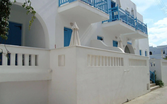 Vakhos Island