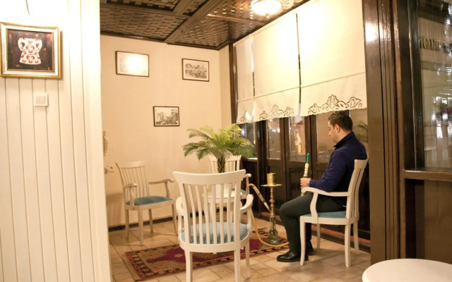 Kadi Konagi Thermal Hotel