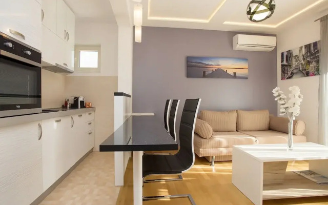 Lux Apartment Goodness