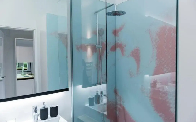 Sunny home with cute dragon in the center+parking