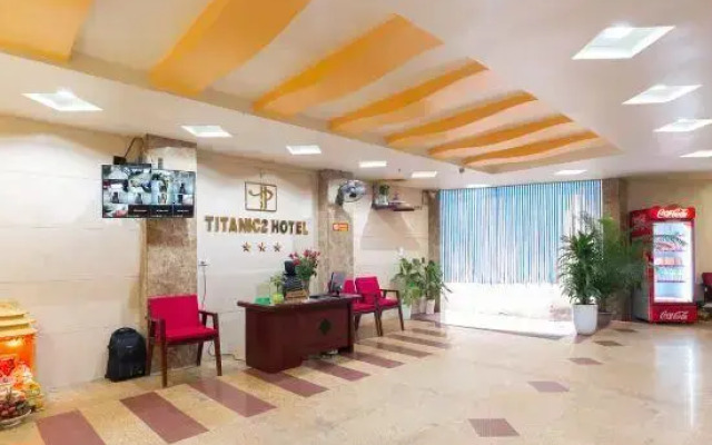 Titanic 2 Hotel