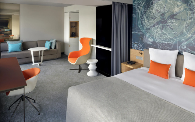 Mövenpick Hotel Amsterdam City Centre