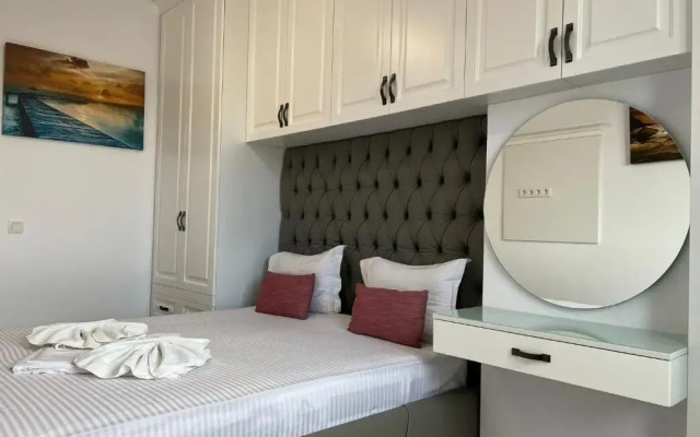 Premier Apartments near Palas Mall