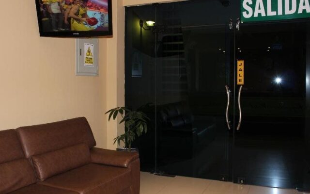 Alejandra Hotel