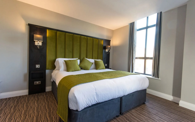 St Nicholas Hotel