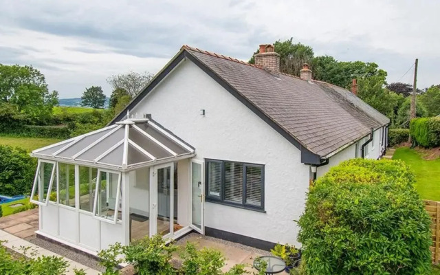 Bracdy Cottage