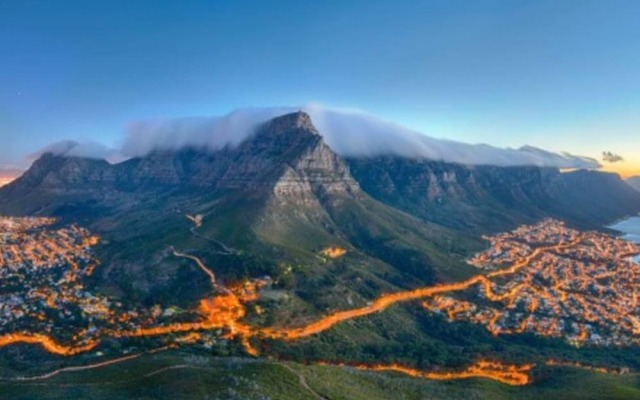 Spacious, Heritage 1 Bedroom Apartment in Cape Town