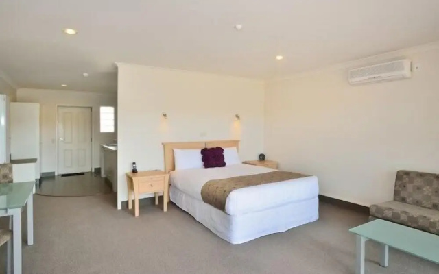 Senator Motor Inn – Guest Rooms – Gisborne
