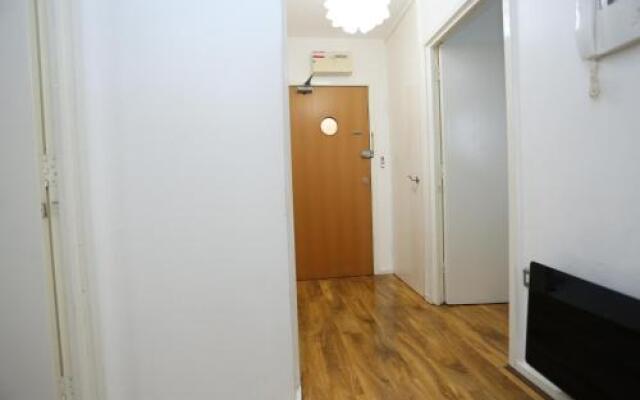 Gorgeous 2 Bathroom Woolwich